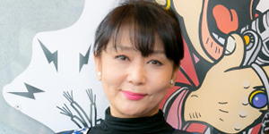東てる美さん 女優 ELSYS JAPAN（エルシスジャパン）株式会社 取締役「お客様と共に、1つの空気で芝居を作っていく。」