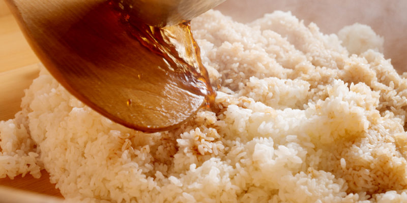 江戸前のシャリ酢は3種類の赤酢を使用 銀座ロイヤルサロン